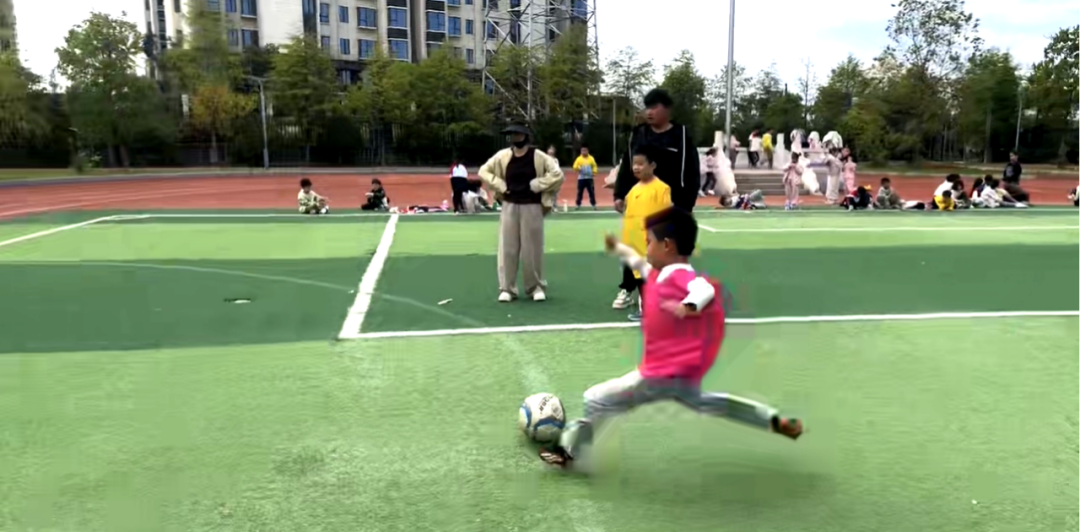 leyu-绿茵逐梦，“足”够精彩——临川二小第八届足球联赛圆满落幕