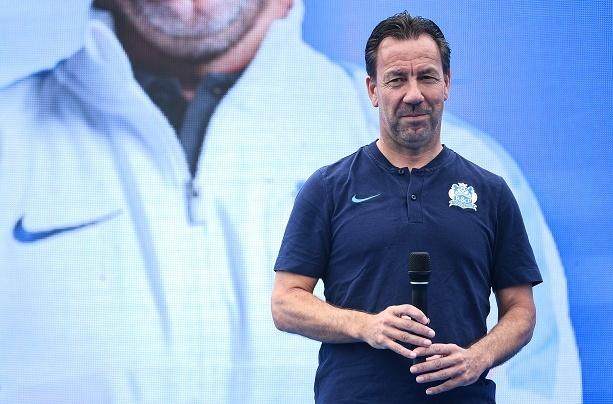 1627824007030018294.jpg 乐鱼-范加斯特赞深足阵容强:会挑最有竞争力的阵容比赛